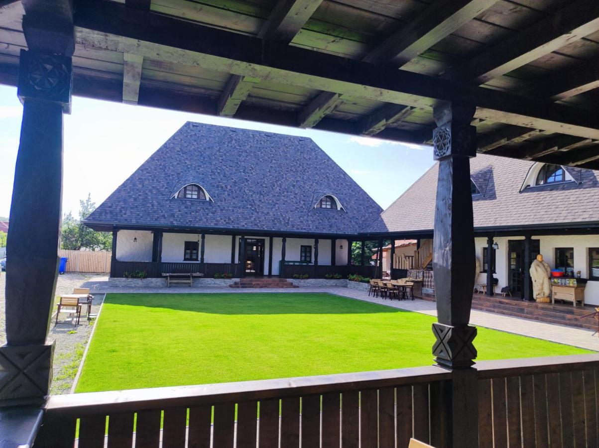 Villa Ograda Bunicilor Baia de Fier Exterior foto
