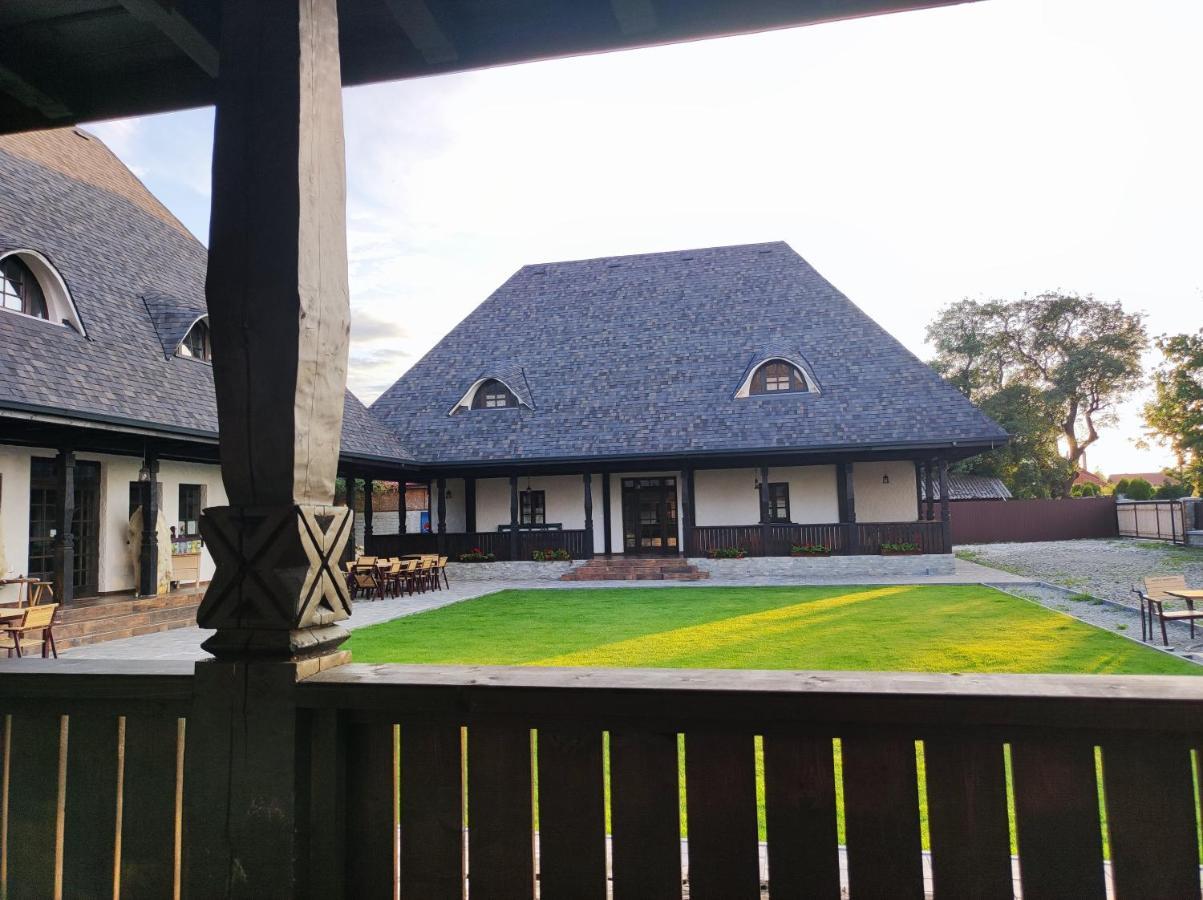Villa Ograda Bunicilor Baia de Fier Exterior foto