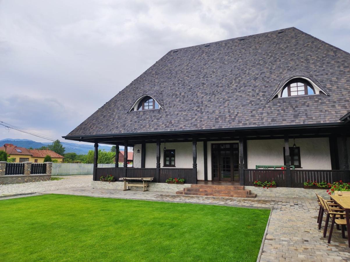 Villa Ograda Bunicilor Baia de Fier Exterior foto